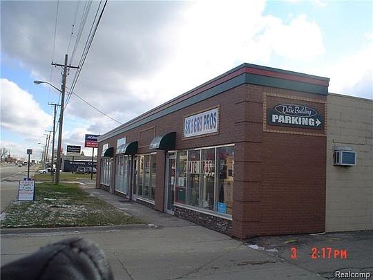 2nd image of 2611 Dixie Hwy
