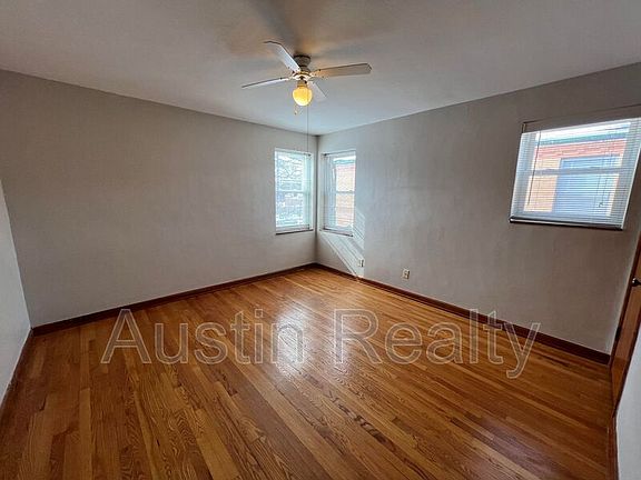 4th image of 5309 Jamieson Ave #A
