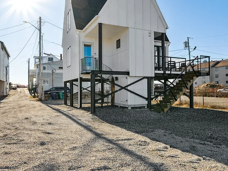 10 Anchor St — Photo 36