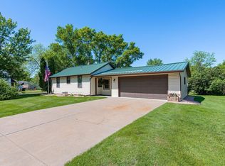 215 E Slocumb St, Rice Lake, WI 54868