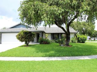 164 Cordoba Cir, Royal Palm Beach, FL 33411