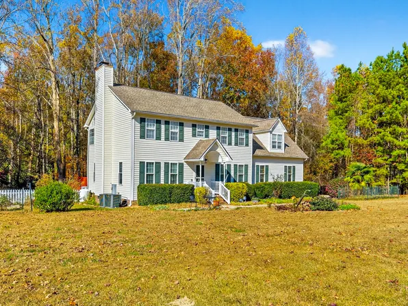 8724 Highmore Trl, Raleigh, NC 27603