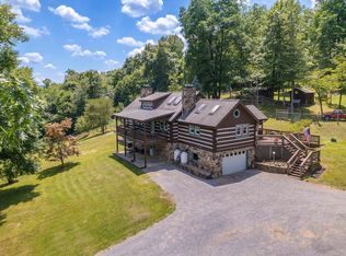 321 Jack Daniels Ln, Lexington, VA 24450