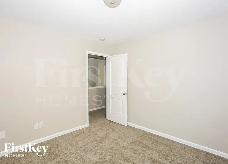 2025 Beckwith Ln — Photo 11