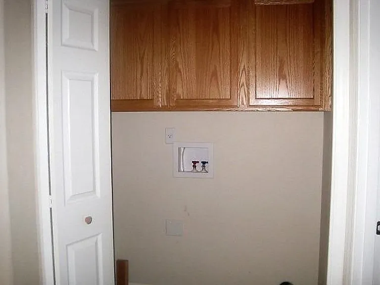 510 Harbor View Dr — Photo 17