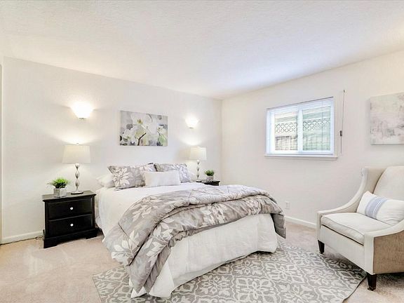 4th image of 3071 Franela Dr