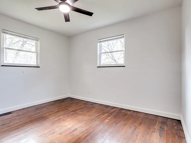 6608 Langston Dr — Photo 20