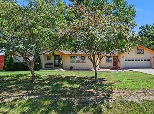 2929 N 153rd Ter, Basehor, KS 66007