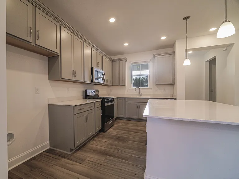 1535 Pebble Shore Ln — Photo 7