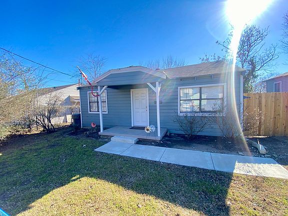 2nd image of 5631 Arlington Park Dr