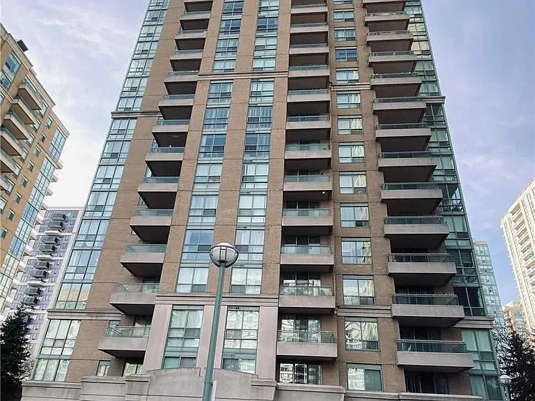3 Pemberton Ave #1409 — Photo 1