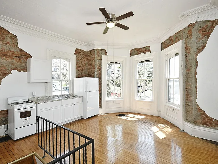991 Leon Rd — Photo 13