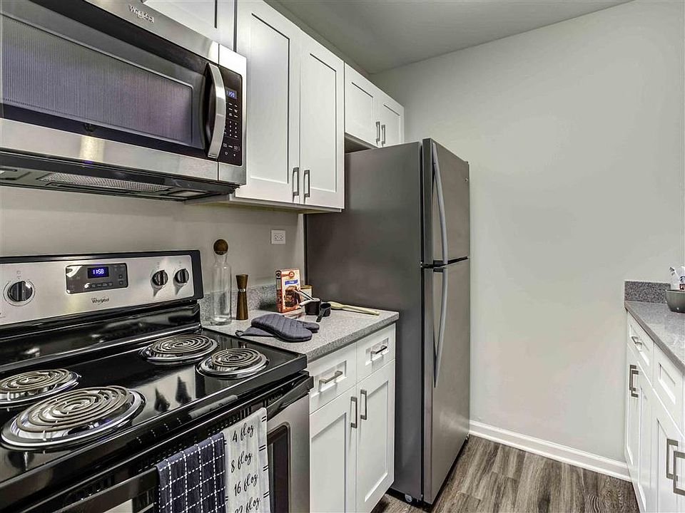 Newly Renovated Kitchen