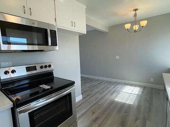 4th image of 2134 La Canada Crest Dr #7