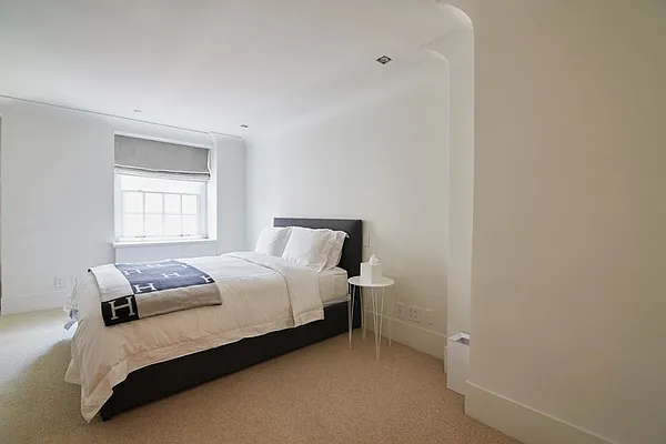 Sold by AA Management | media 36