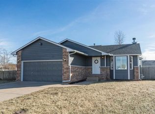 1715 E Autumn Ct, Goddard, KS 67052