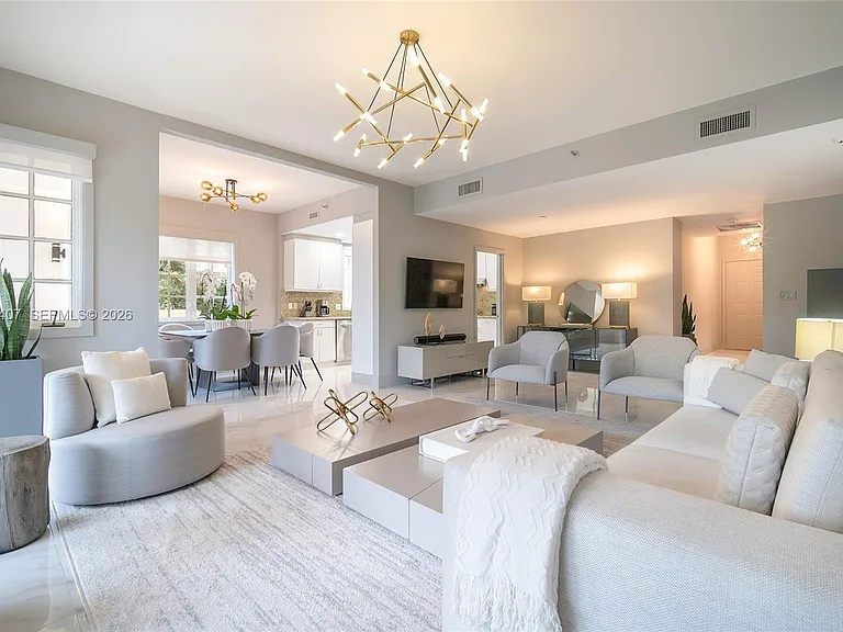 19211 Fisher Island Dr #19211 — Photo 7