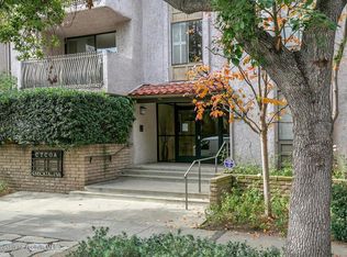 439 S Catalina Ave APT 107, Pasadena, CA 91106