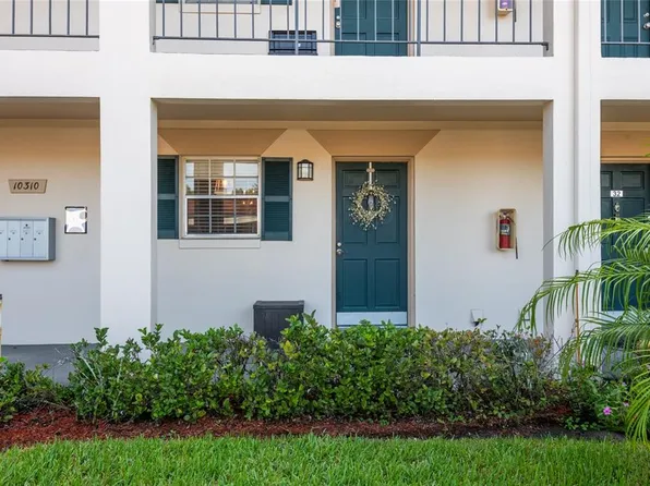 10310 CARROLLWOOD COURT #33, TAMPA, FL 33618