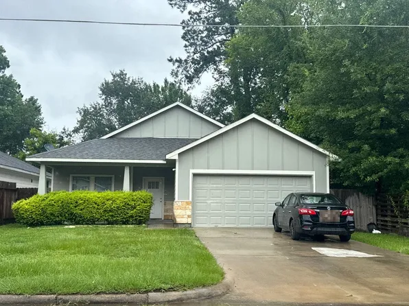 1214 Deputy O McDuffie Jr St, Cleveland, TX 77327