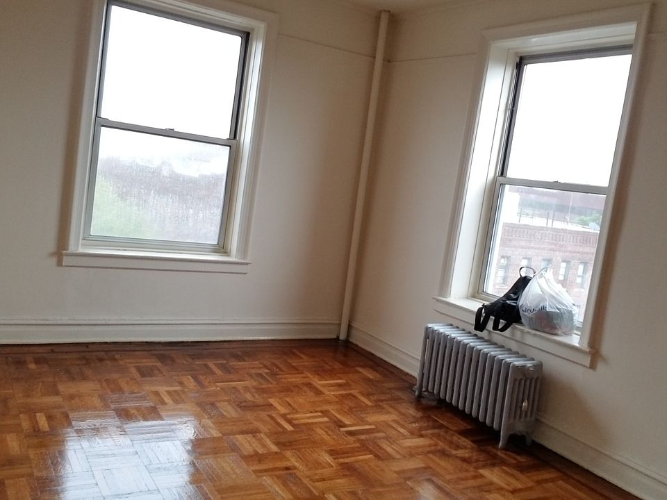1st image of 4115 Fort Hamilton Pkwy