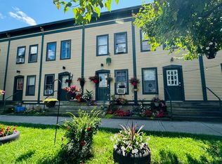 684 Riverside Dr, Burlington, VT 05401