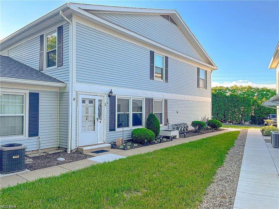 1258 Pembrooke Dr Apt B Salem Oh 44460 Mls 4303455 Zillow 1258 Pembrooke Dr Apt B Salem Oh 44460 Mls 4303455 Zillow