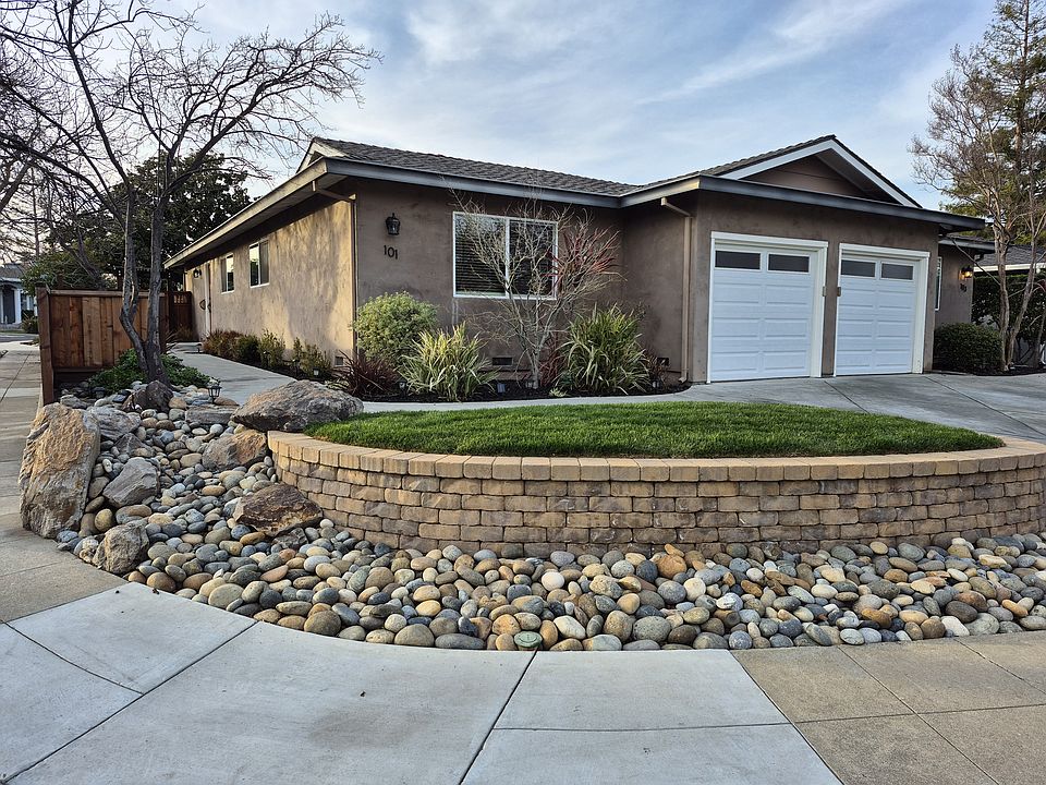 1st image of 101 Dardanelli Ln