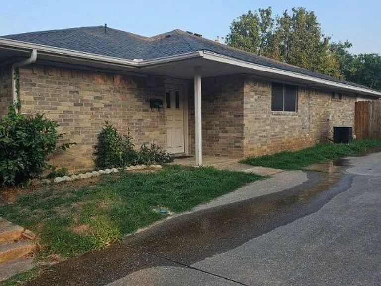 904 Bluebird Dr — Photo 18
