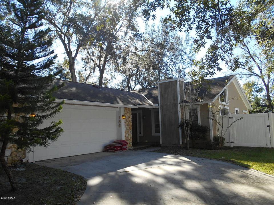 1st image of 186 Cloverdale Ct