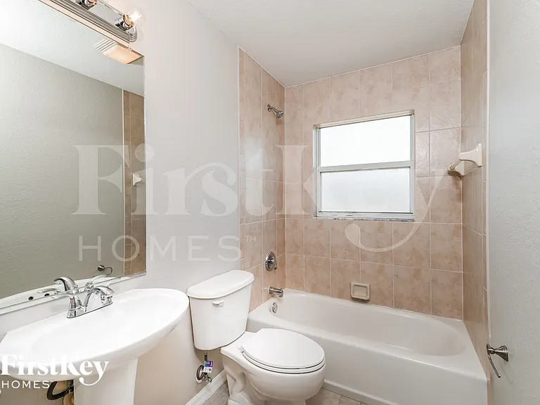 1138 Nelson Rd N — Photo 13