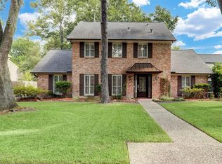 10818 Tupper Lake Dr, Houston, TX 77042