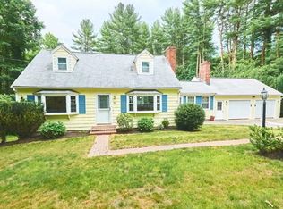 90 Tadmuck Rd, Westford, MA 01886