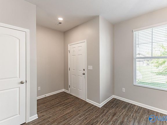 3rd image of 10301 Drymen St SW