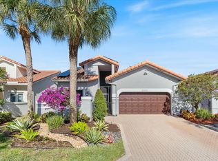 23101 Via Stel, Boca Raton, FL 33433