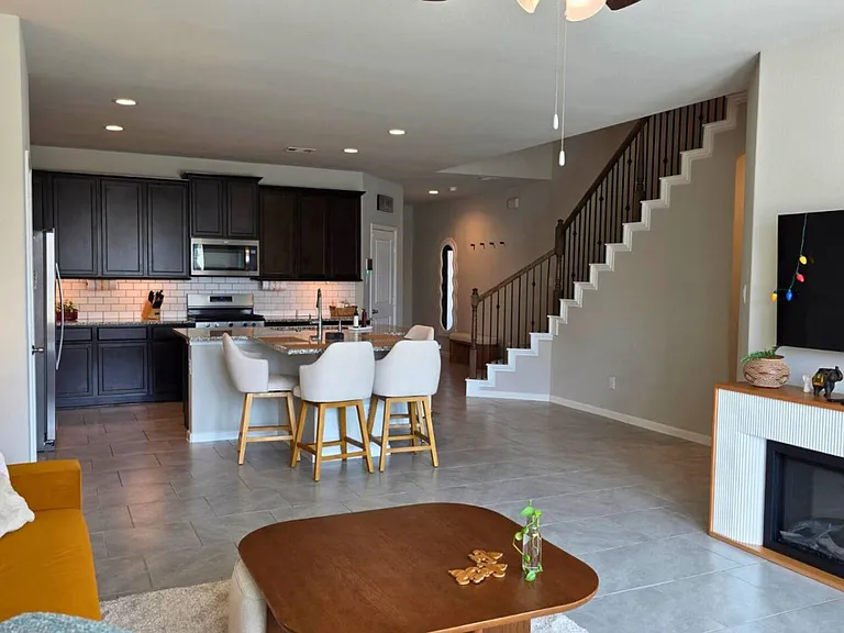 Lancer Cir — Photo 12