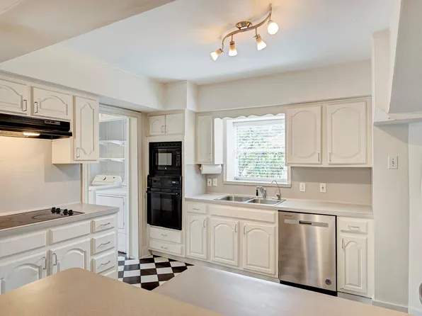 6608 Weslayan St, Houston, TX 77005