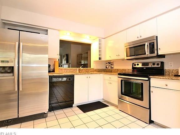 4th image of 408 Courtside Dr #203