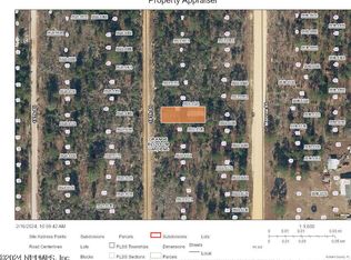 13 18th St, Interlachen, FL 32148