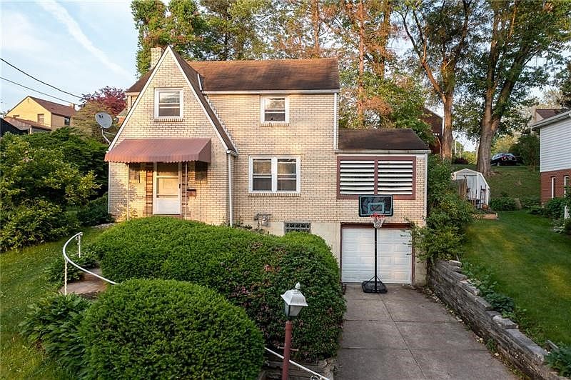 1st image of 5208 White Oak Dr