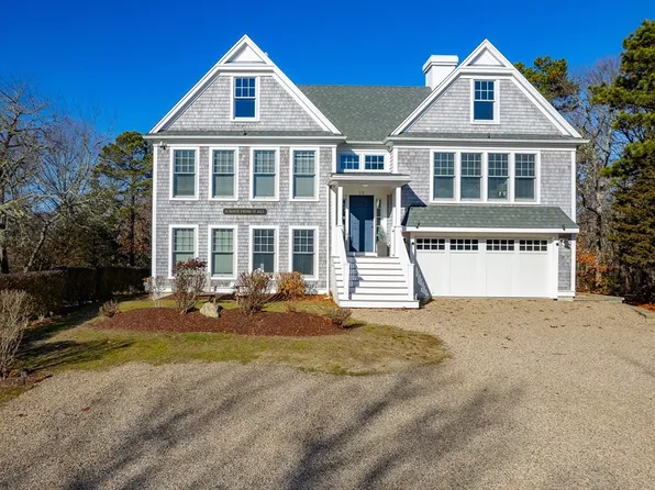12 S Cedar Rd, Barnstable, MA 02630