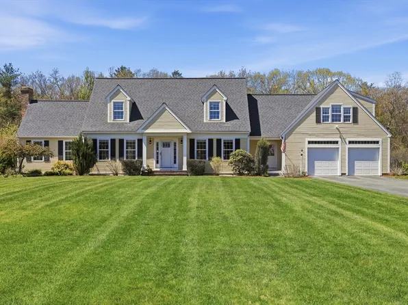 10 Hayrick Ln, Westford, MA 01886