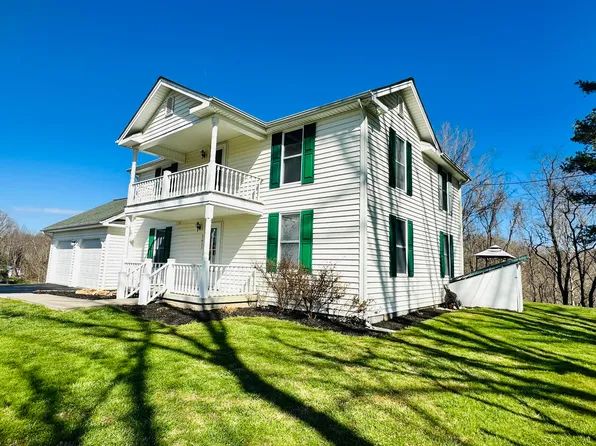 3415 Sunset Dr, Saint Paul, VA 24283
