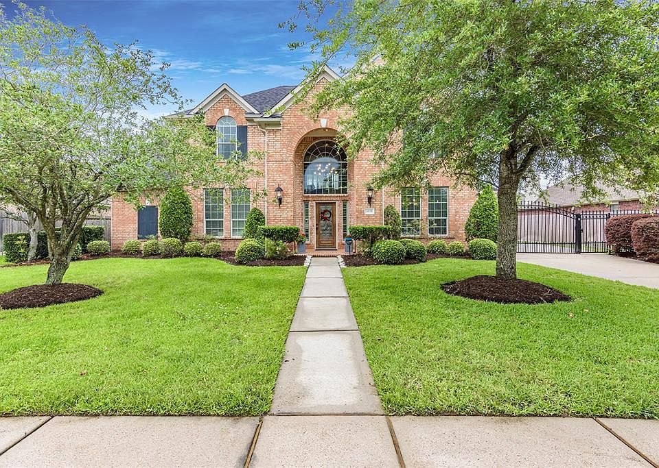 1st image of 1878 Round Rock St