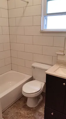 Rented by MCR Realty | media 7