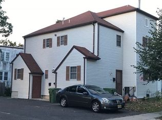 517 Race St #A, Palmyra, NJ