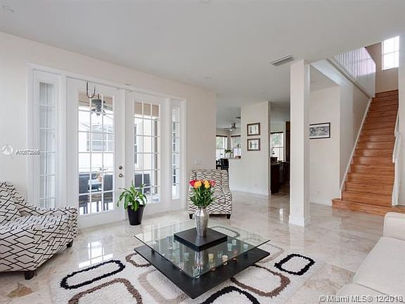 3rd image of 539 Carrington Dr