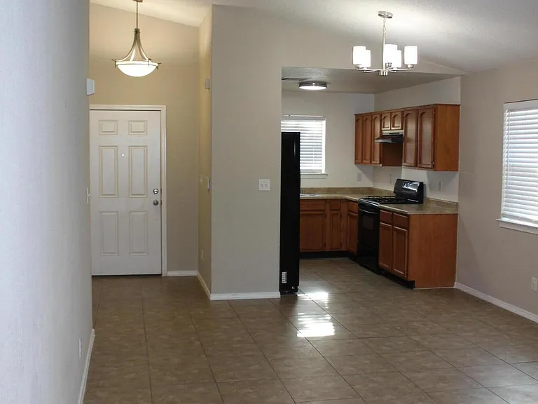 13978 Vaquero Rock Dr — Photo 15