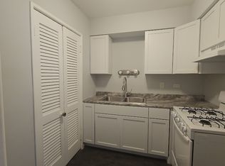 4315 W 95th St APT 9, Oak Lawn, IL 60453
