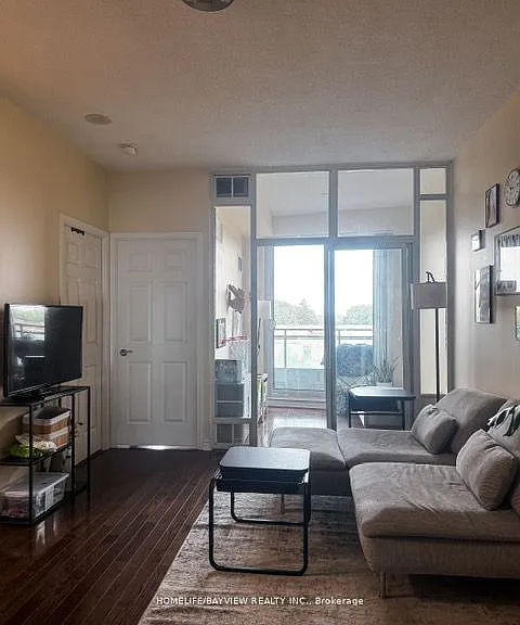 18 Holmes Ave #501 — Photo 9